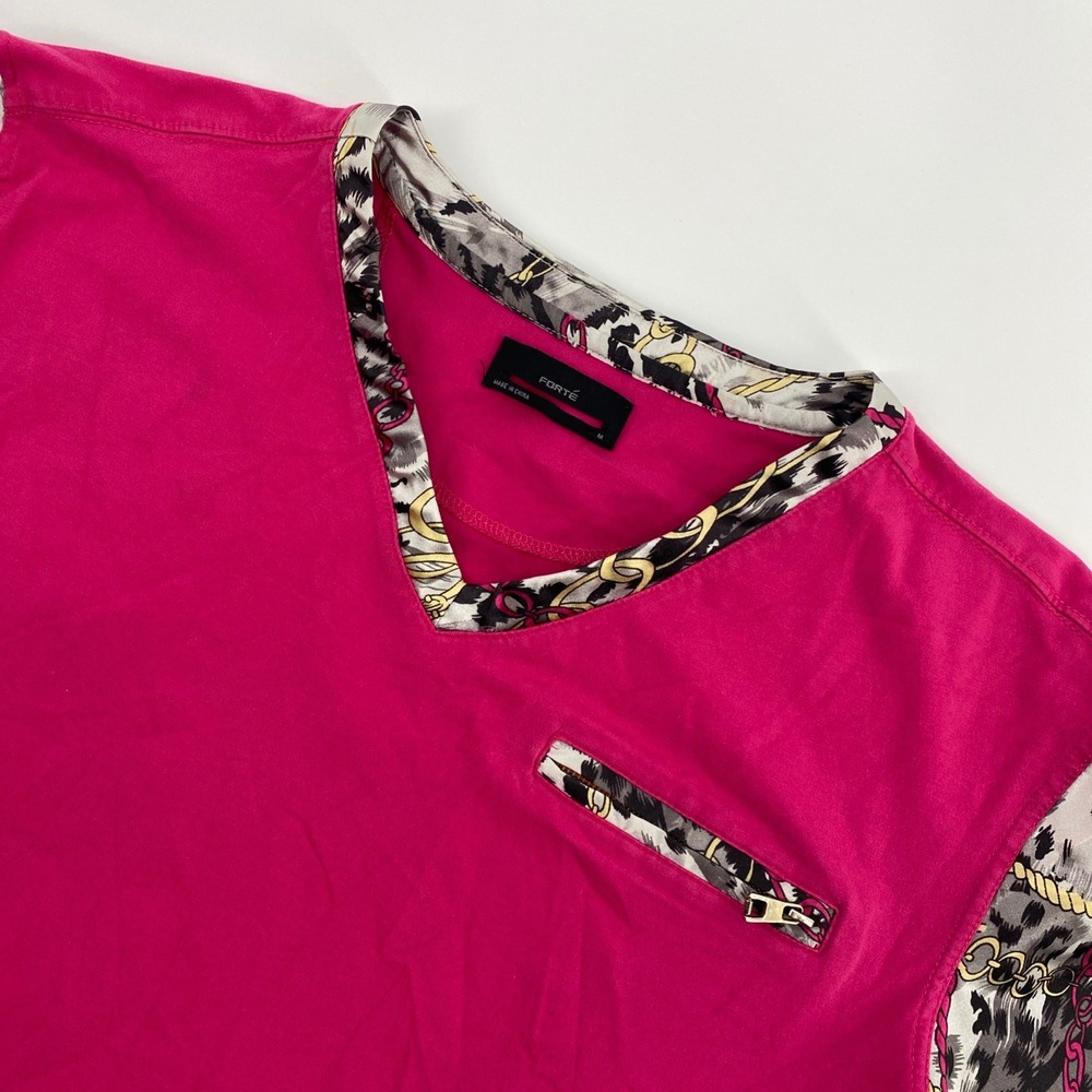 Forte V-Neck Top Women‎ Medium Pink Leopard Chain Print Side Zips Eclectic Mob